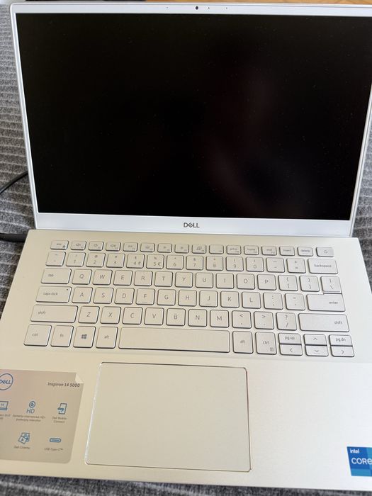 Dell Inspirion 5402 11th i5 SSD