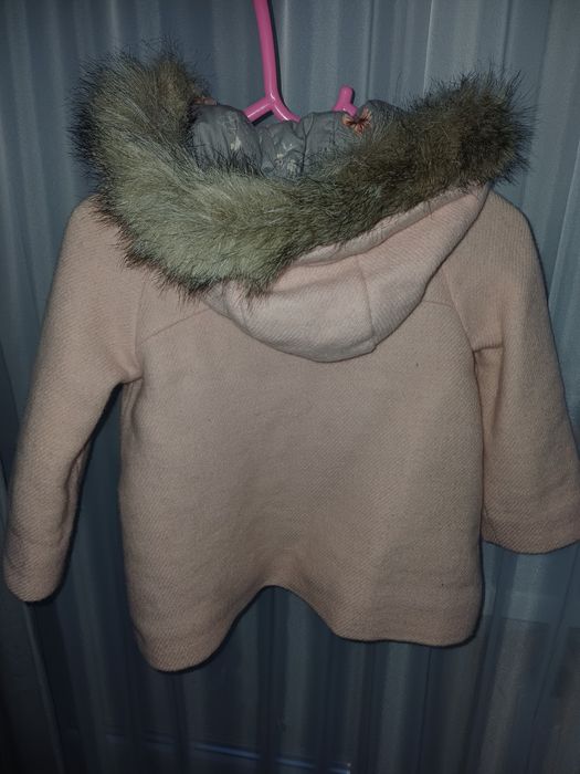 Płaszczyk zara 98 cm