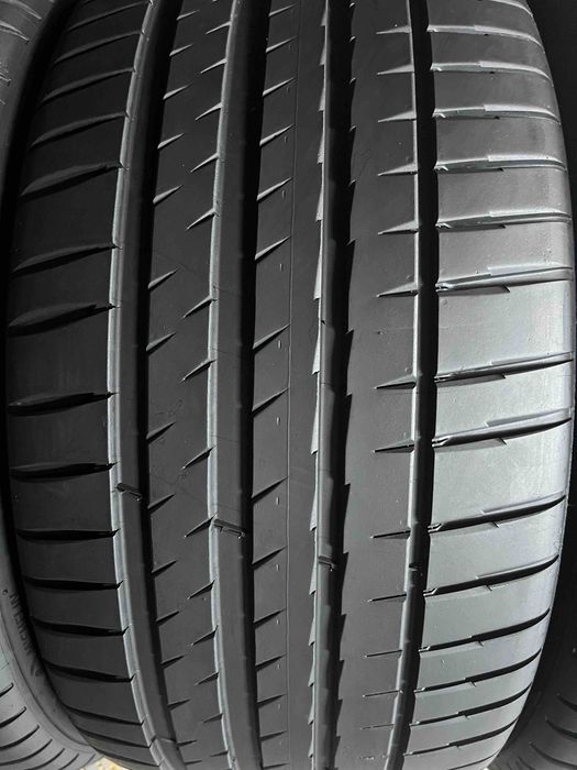 245/40/19 R19 Michelin Pilot Sport 4 4шт