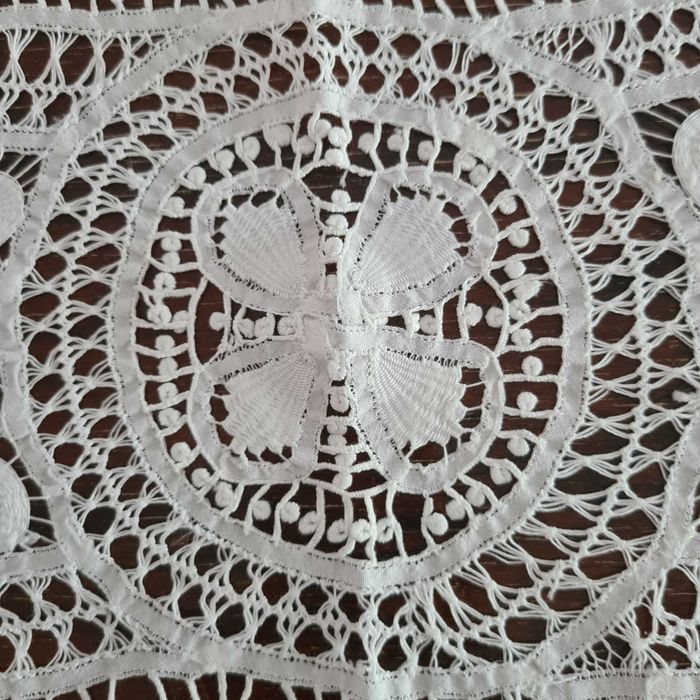 Naperon vintage em renda de Bilros