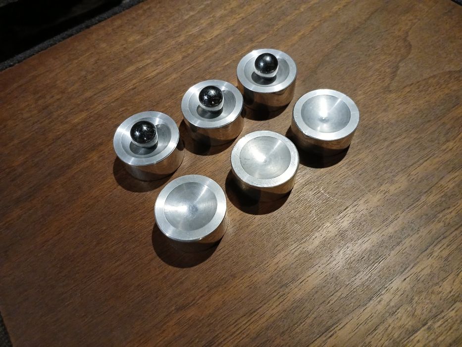 Kulky NG 10 - stopy antywibracyjne