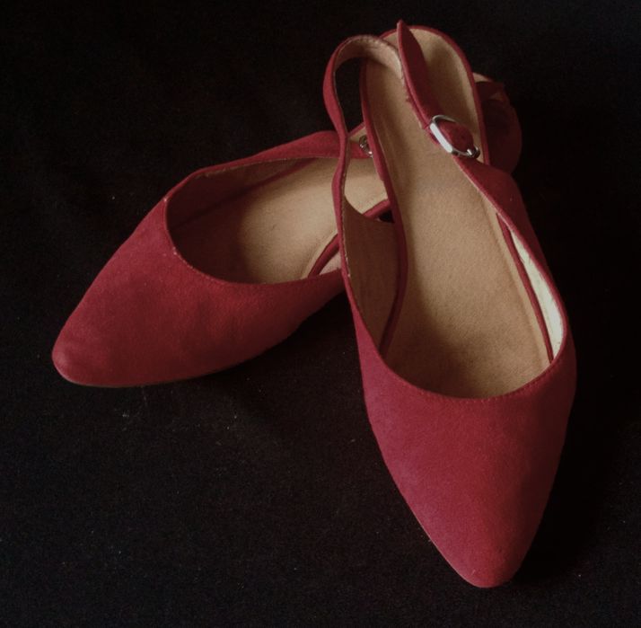 sandałki czerwone damskie pasek na pięcie