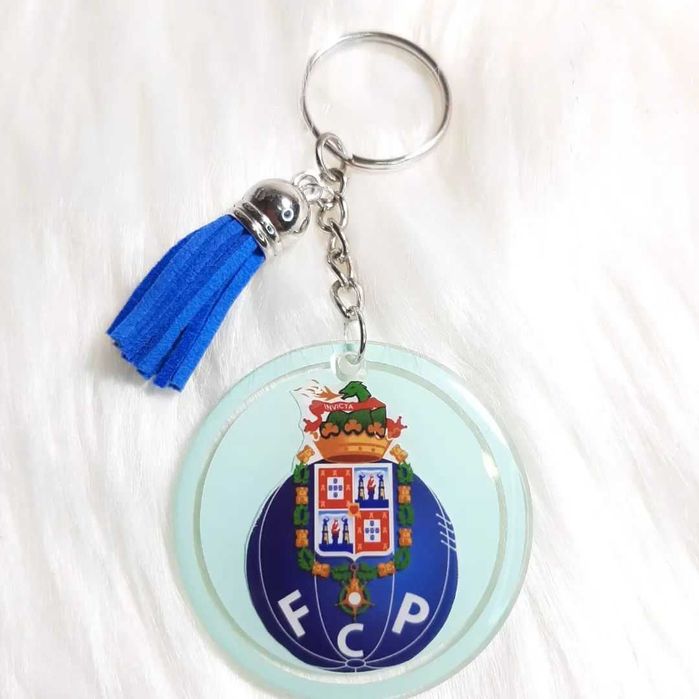 Porta-chaves personalizados de futebol  (feitos à mão)