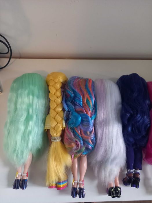 Zestaw 10 lalek Rainbow High
