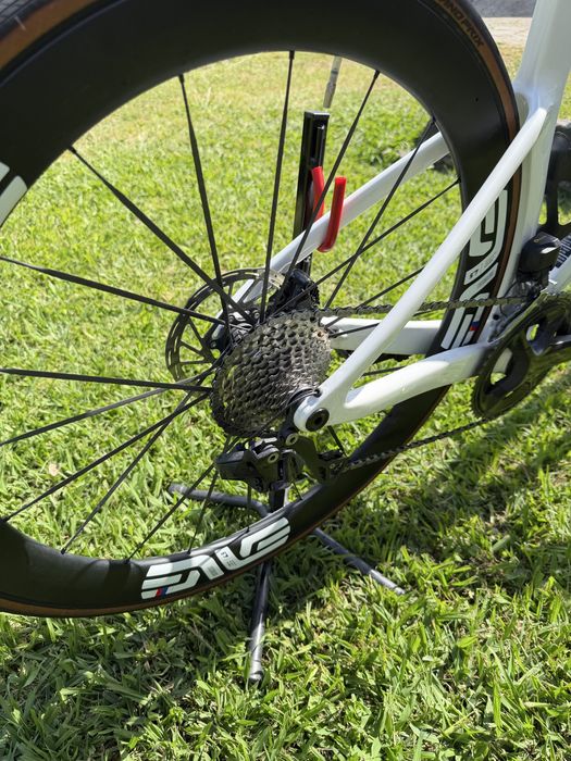 Bicicleta estrada Carbono Kozo Di2
