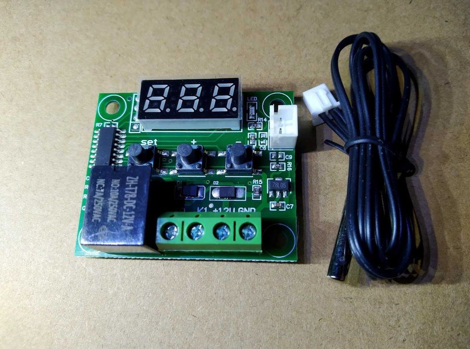 Термостат термореле з датчиком температури Новий