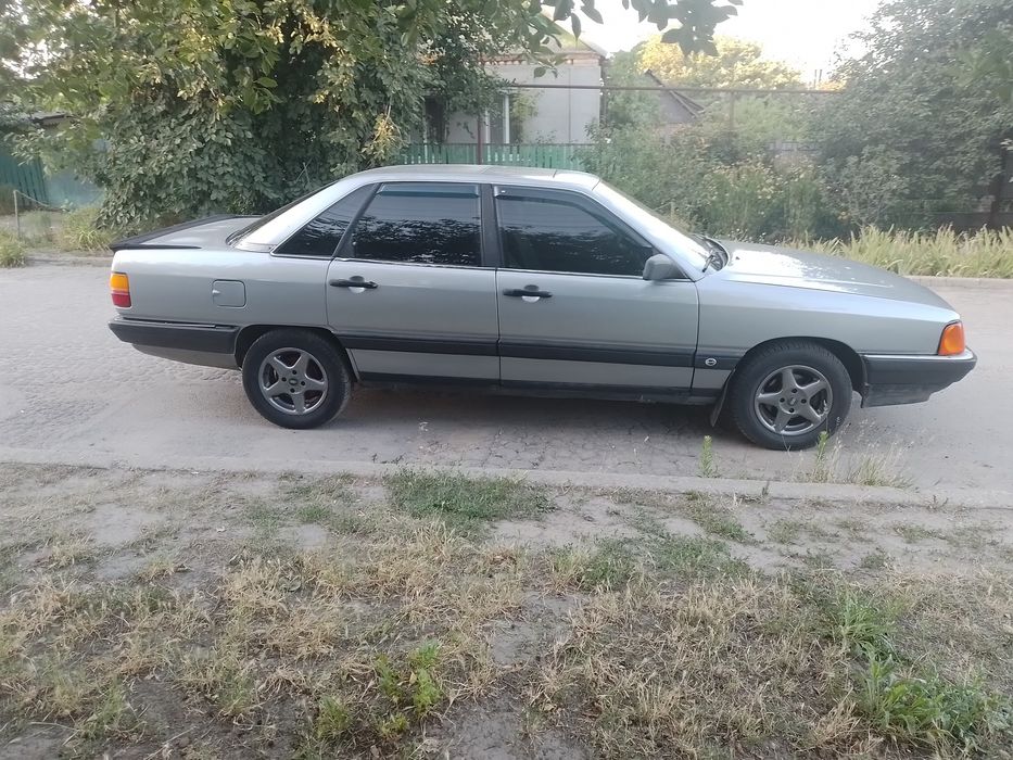Продам Audi 100. C 3