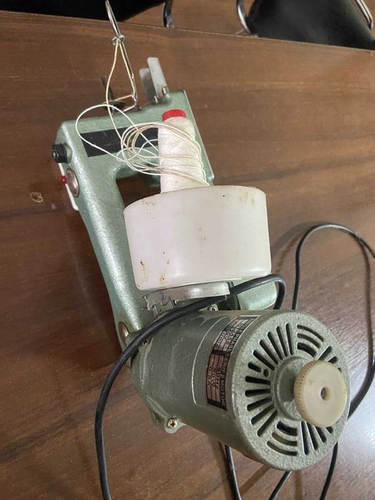 Продается мешкозашивающая швейна машина