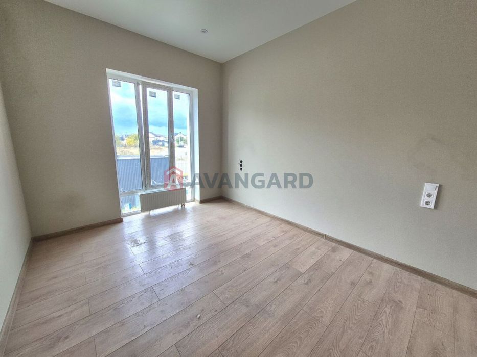 Таунхаус з ремонтом, с.Нові Петрівці, Київська обл.