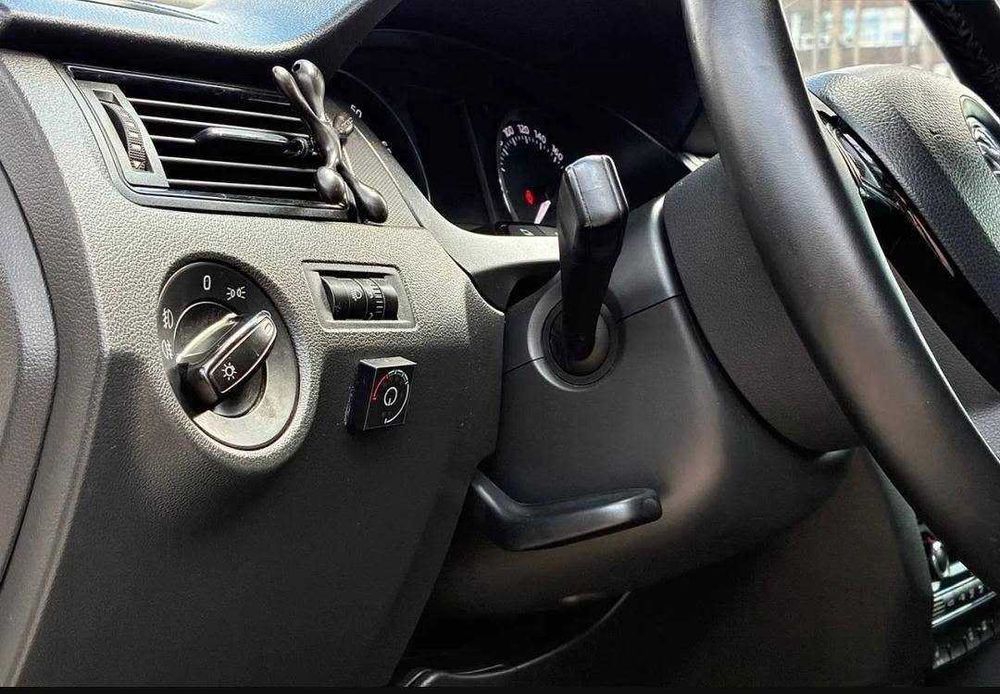 Skoda Rapid 1.6 MPI+гбо 2014 рідна фарба