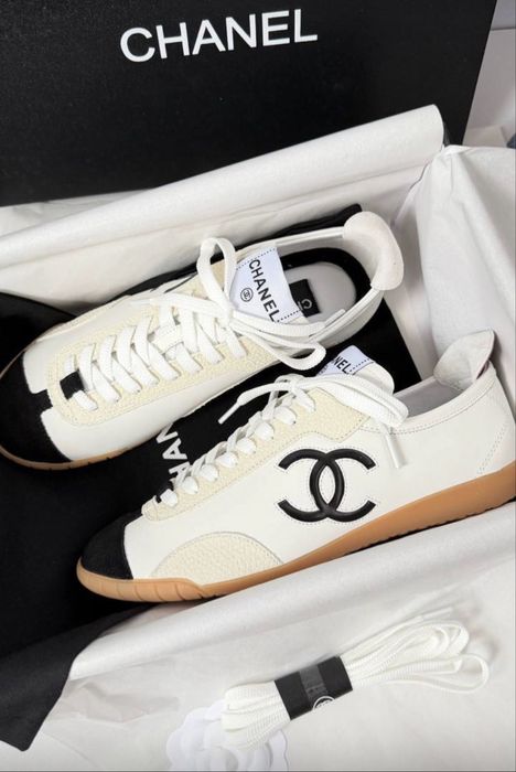 Кеди Chanel кроссовки чорні черные белые Шанель кросівки білі