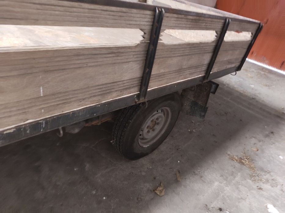 Toyota Dyna 150 com inspeção