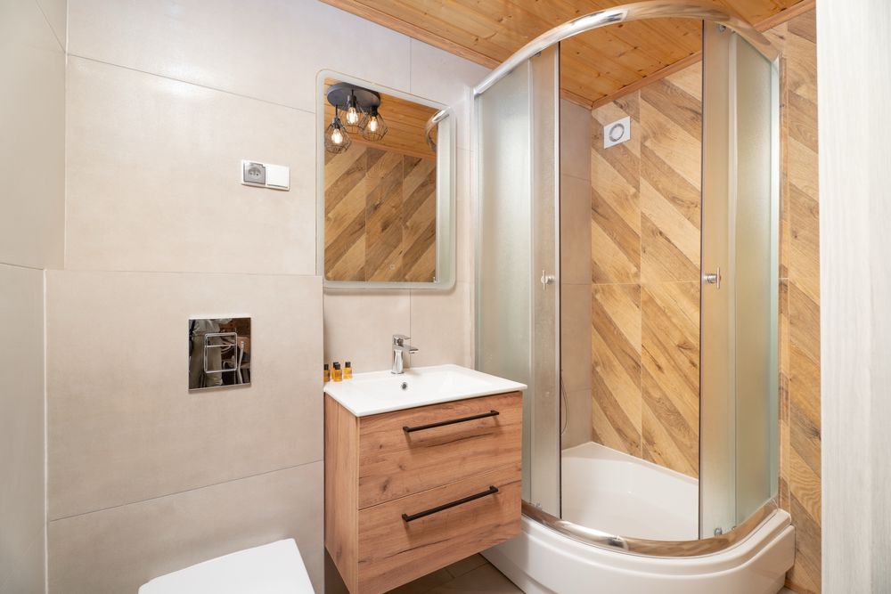 Maj, Wiosna nad morzem Domki ogrzewane  Władysławowo BaliaJacuzzi