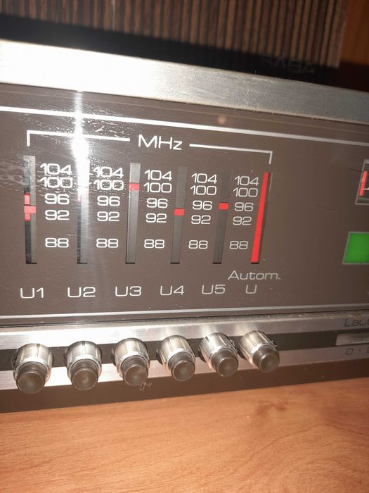 Стерео ресивер/підсилювач SABA з колонками