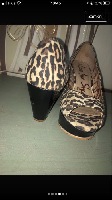Buty na koturnie