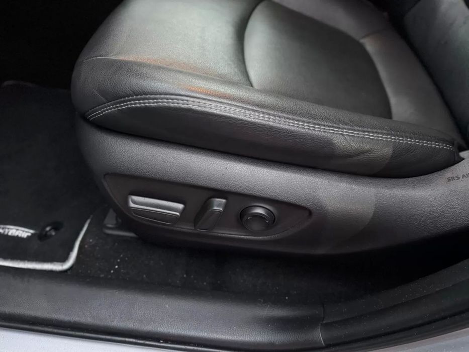 Toyota RAV4 2.5 HDF Exclusive