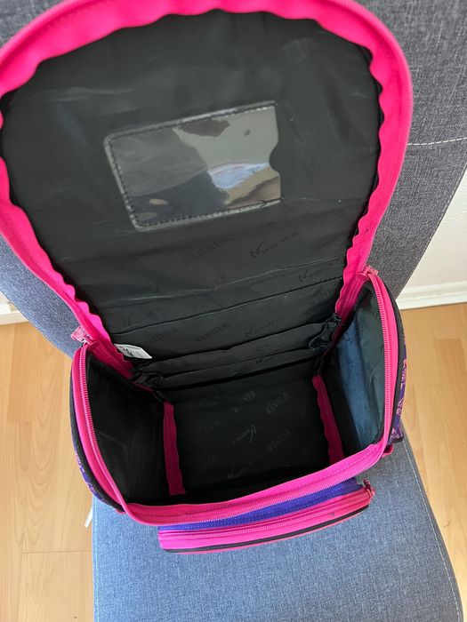 Рюкзак для дівчинки