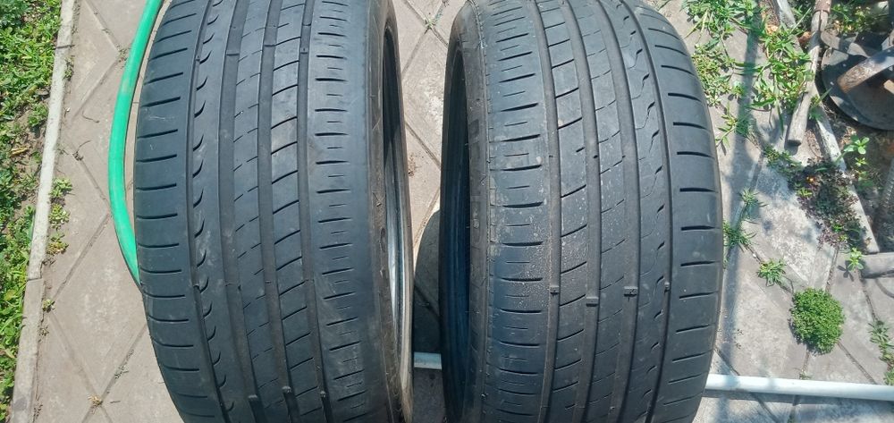 Продам резиновый экоспорт 225/50 17