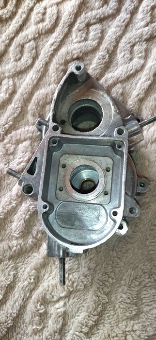 Запчастини до д-4