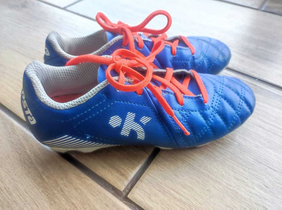 Buty sportowe korki 30 Kipsta