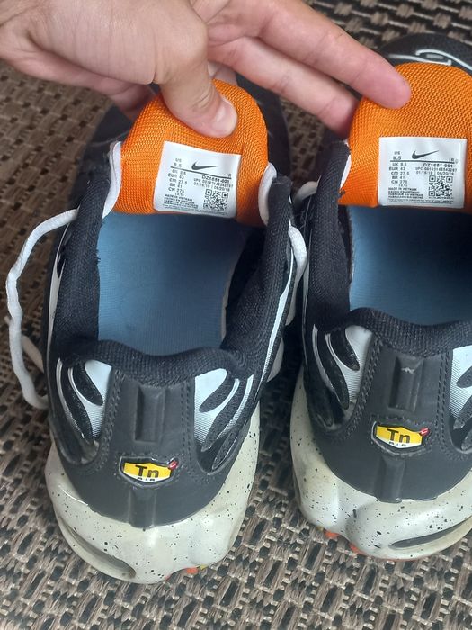 Buty nike Tn....