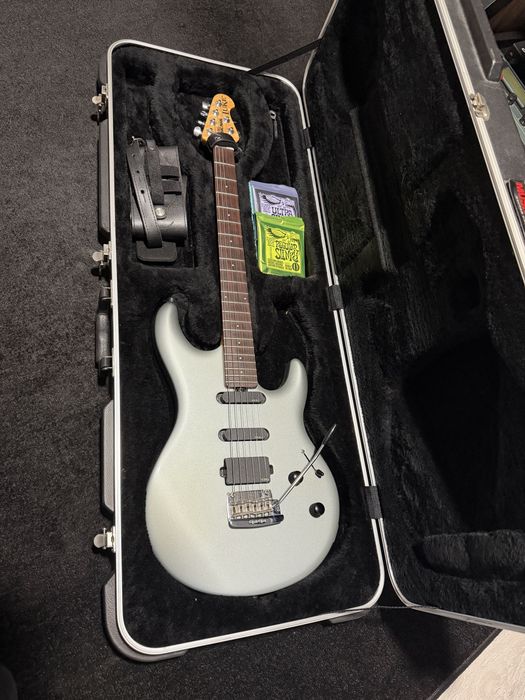Music Man Luke II Silver Bullet USA / Podpisana