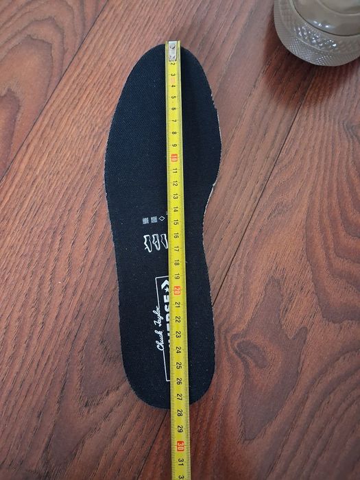 Converse Gore-Tex 42.