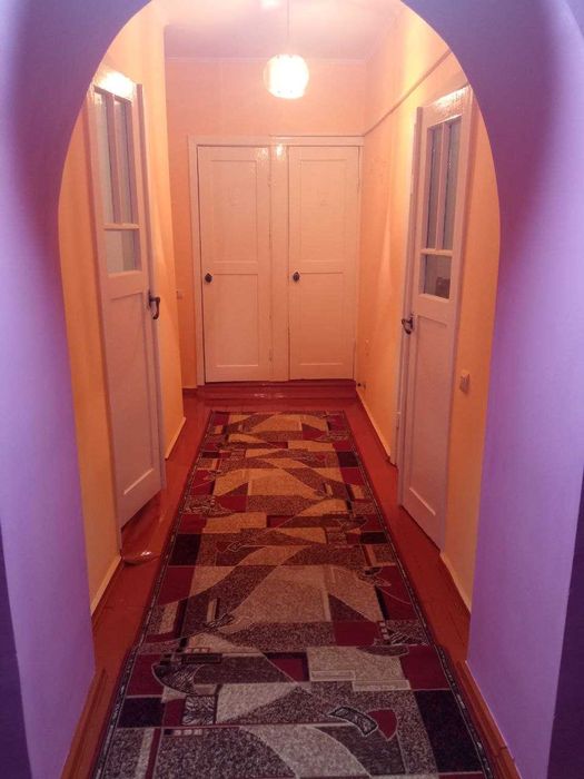 Здаються місця в квартирі для студенток ОА