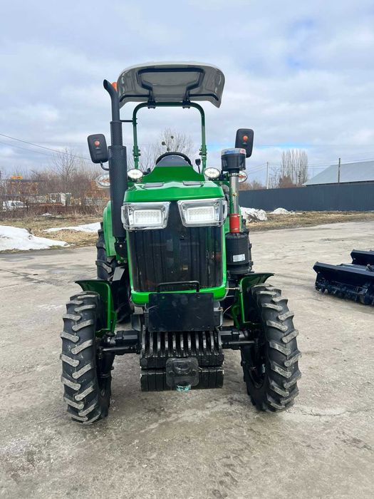Мінітрактор EUROFENG 554 DXL 8+8 Єврофенг з Дашком Примусова гідравлік