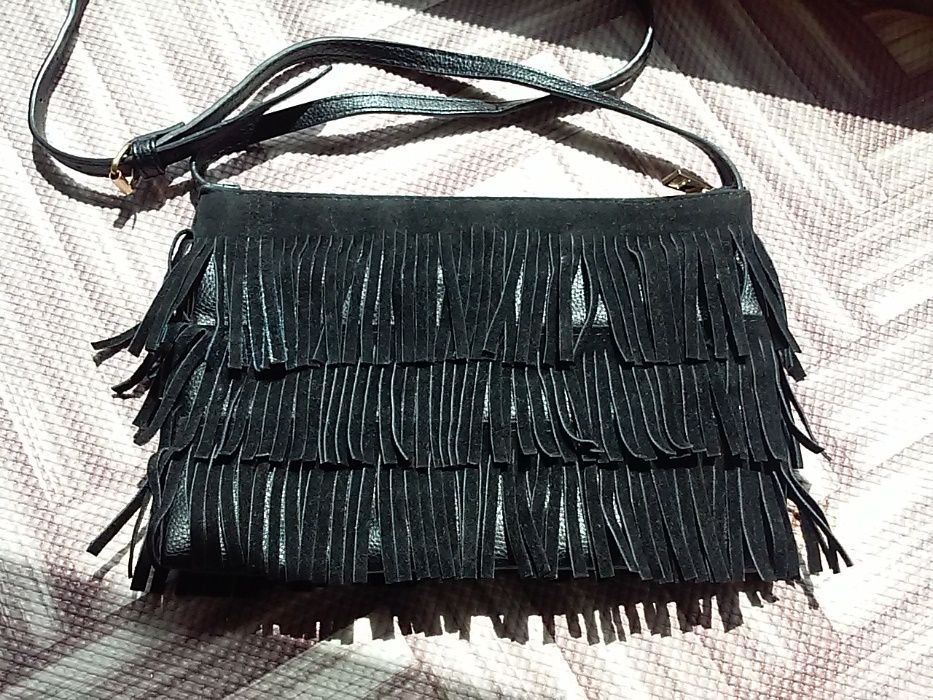Mala carteira franjas preta stradivarius nova