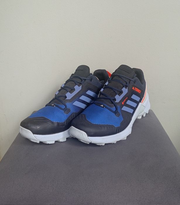 Trekkingi adidas, rozmiar 45⅓.