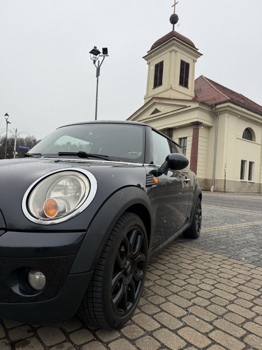 Vw golf 7 REZERWACJA koncowka 2017 roku,piekna biala perla