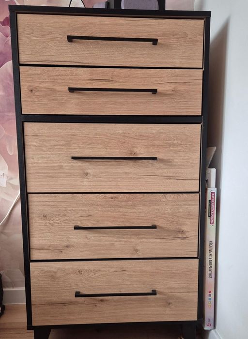 Komoda do salonu/sypialni