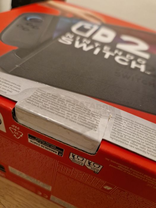 Nintendo Switch 2 + MarioKart World