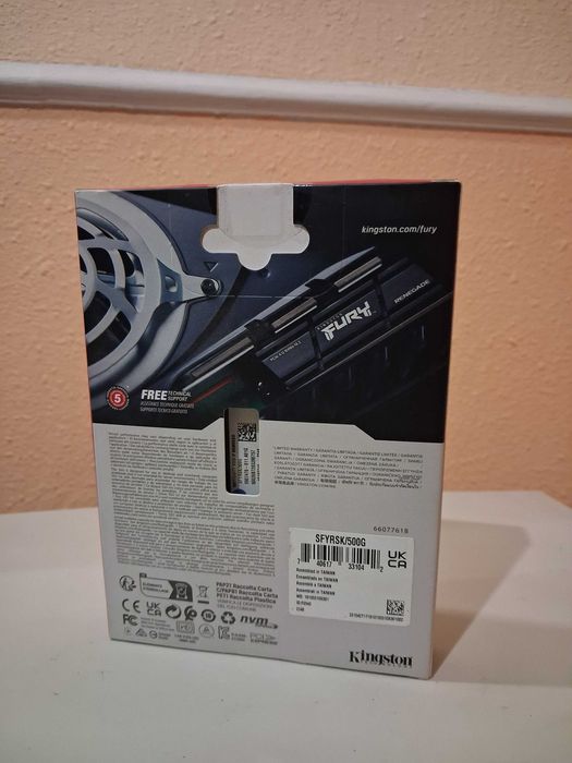 Kingston FURY Renegade PCIe 4.0 NVMe M.2 SSD 500Gb новий