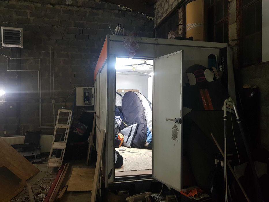 Причеп, дача, будинок і інше