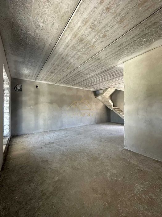 Дуплекс в Крихівцях | 140 м² | 3,8 сотки землі