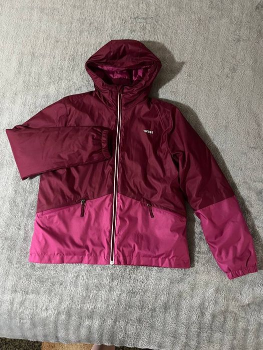 Куртка - вітровка жіноча