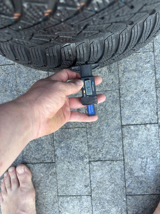 Шина Goodyera 205/60R16