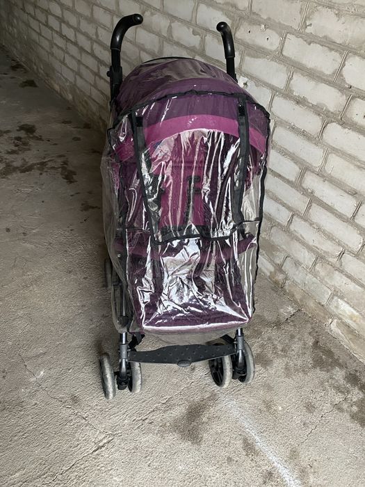 Продам прогулочную коляску jane с дождевиком. Самовывоз