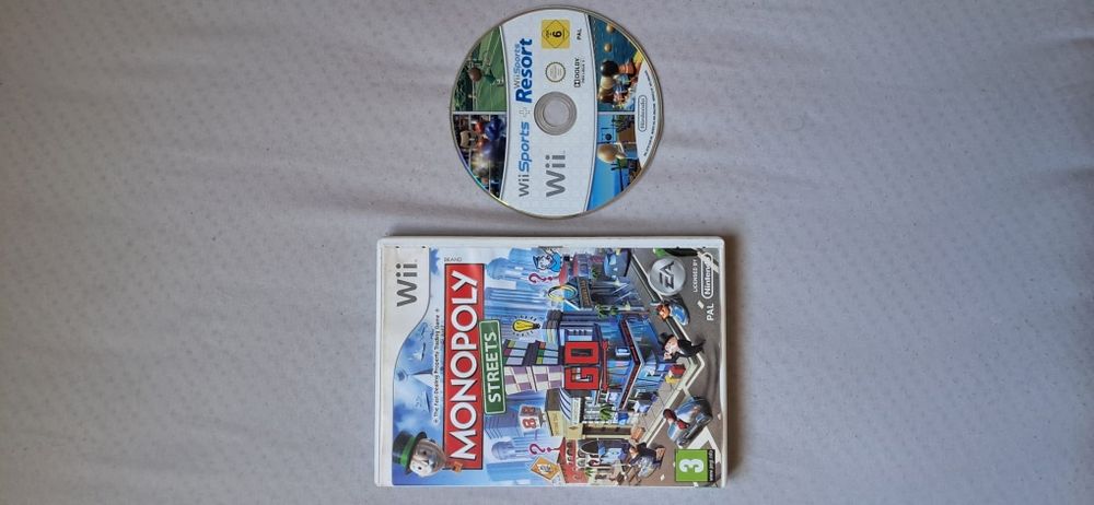 Wii (Unlocked) + Controller + Games64752385042435123