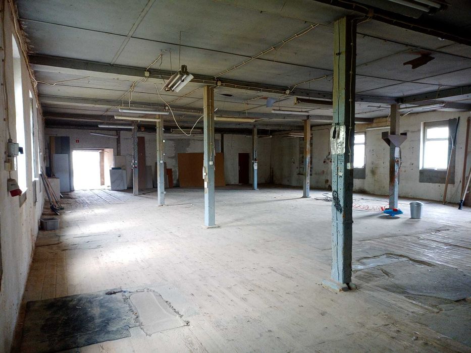 Powierzchnia MAGAZYNOWA / HALA 299,11 m2