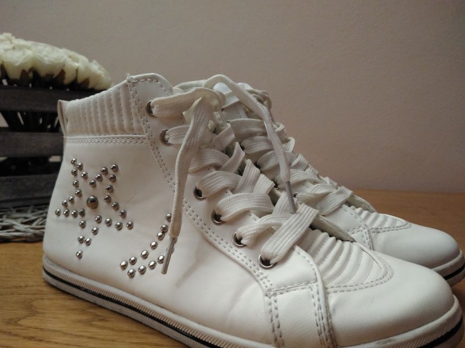 Buty trampki białe