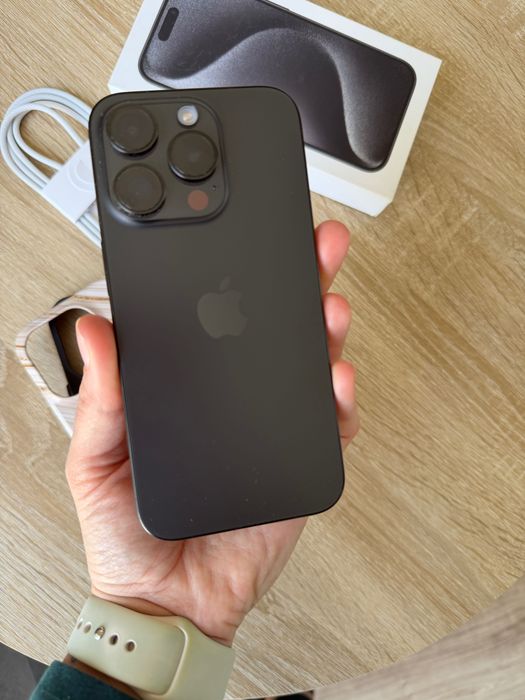 iPhone 15pro 256 g