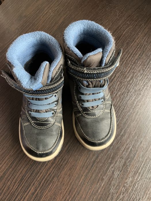 Кроссовки.  Зимние термоботинки.