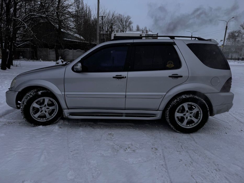Продам Mercedes-Benz ML500