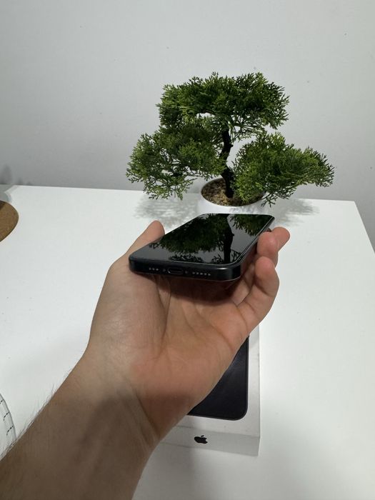 Iphone 15pro kondycja 89%