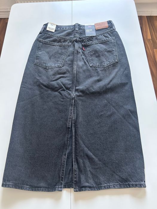 Нова Стильна Джинсова Спідниця Levis.