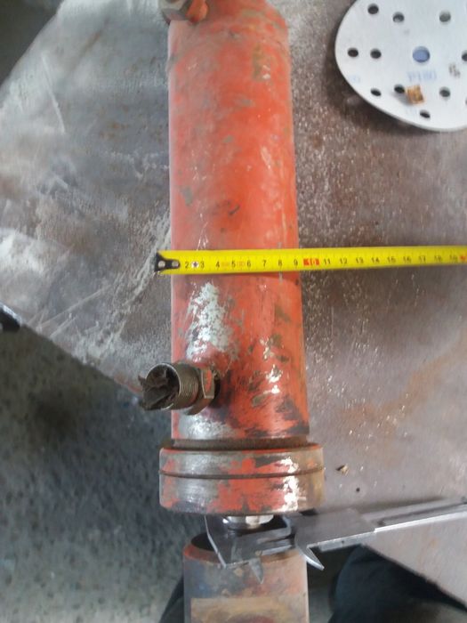 Циліндр насос