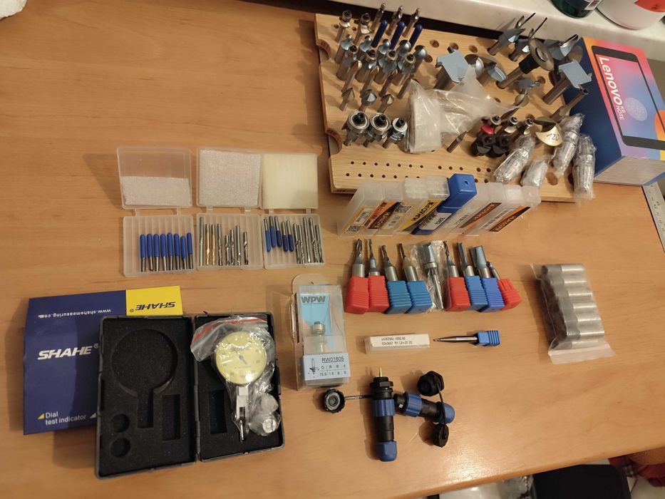 Frezy dla plotera CNС